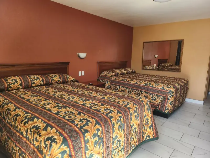 Queen Room with Two Queen Beds - Non-Smoking